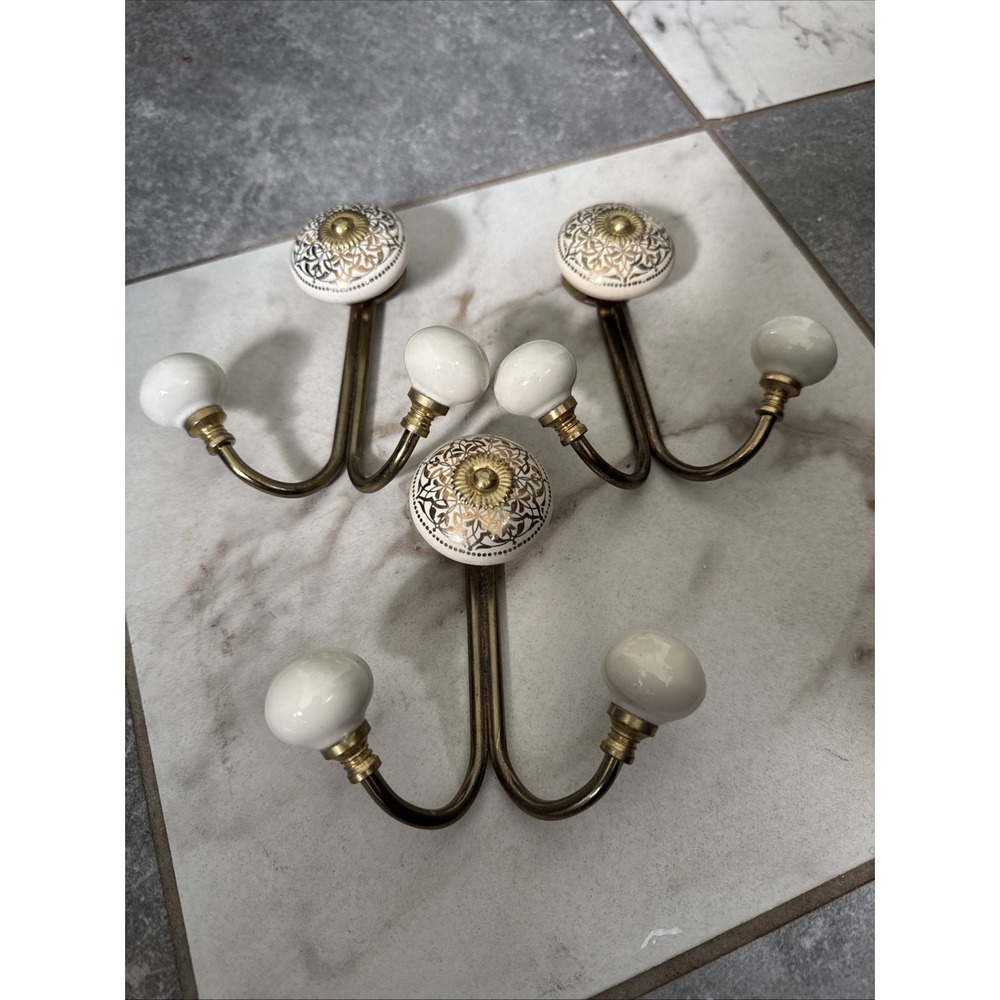 Casadecor Ceramic Coathooks Set of 3 White Gold Silver Wall Mounted Home Decor